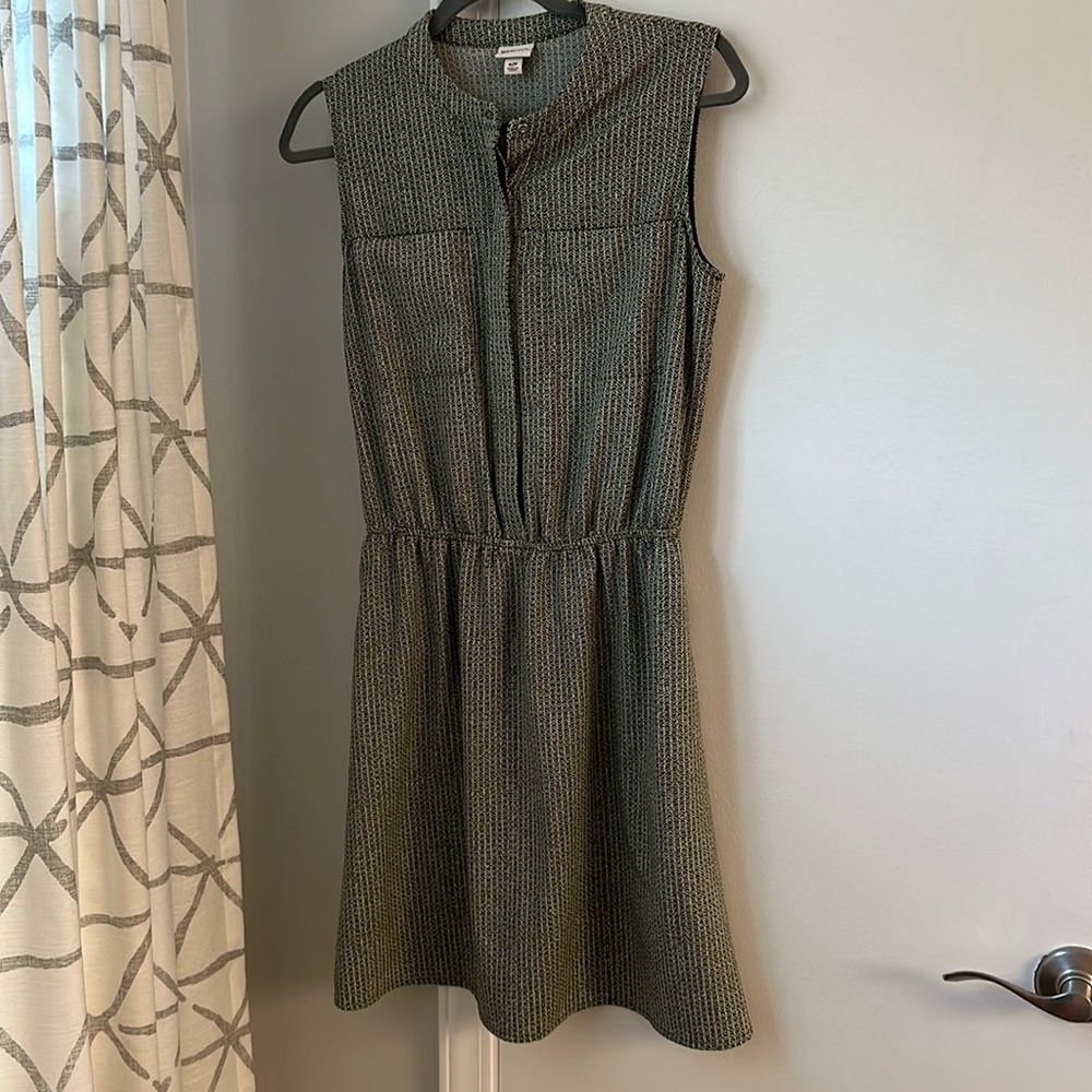 Merona sleeveless dress with pockets - women's S